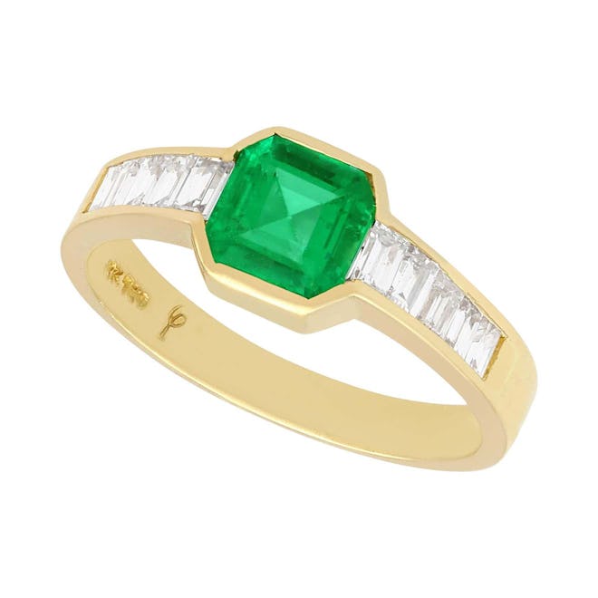 Vintage Colombian Emerald and Diamond Yellow Gold Dress Ring, Circa 1980