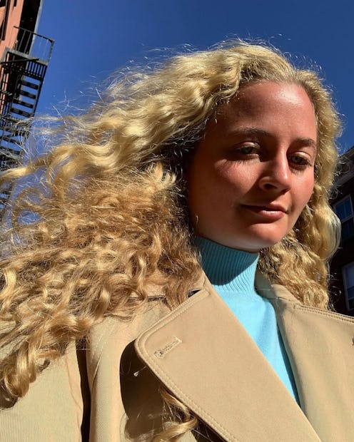 cerulean and beige outfit