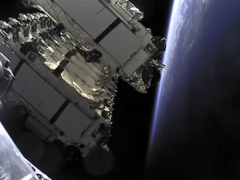 Elon Musk's image of the Starlink satellites in space.