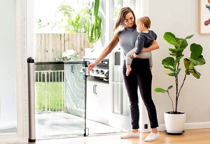 Best retractable baby gates