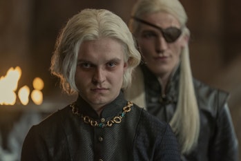 Tom Glynn-Carney as Aegon II and Ewan Mitchell as Aemond Targaryen in House of the Dragon Episode 8