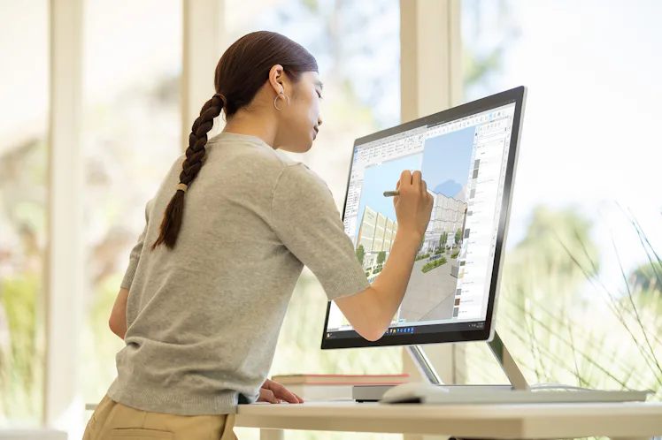 Microsoft's Surface Studio 2+: Dream desktop PC for illustrators?