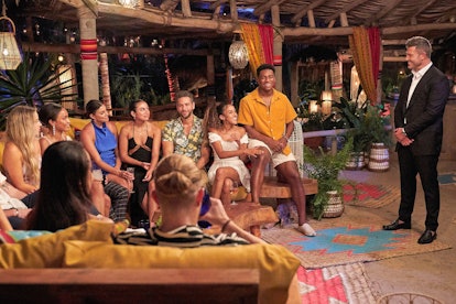 Jesse Palmer and the cast of 'Bachelor In Paradise' Season 8
