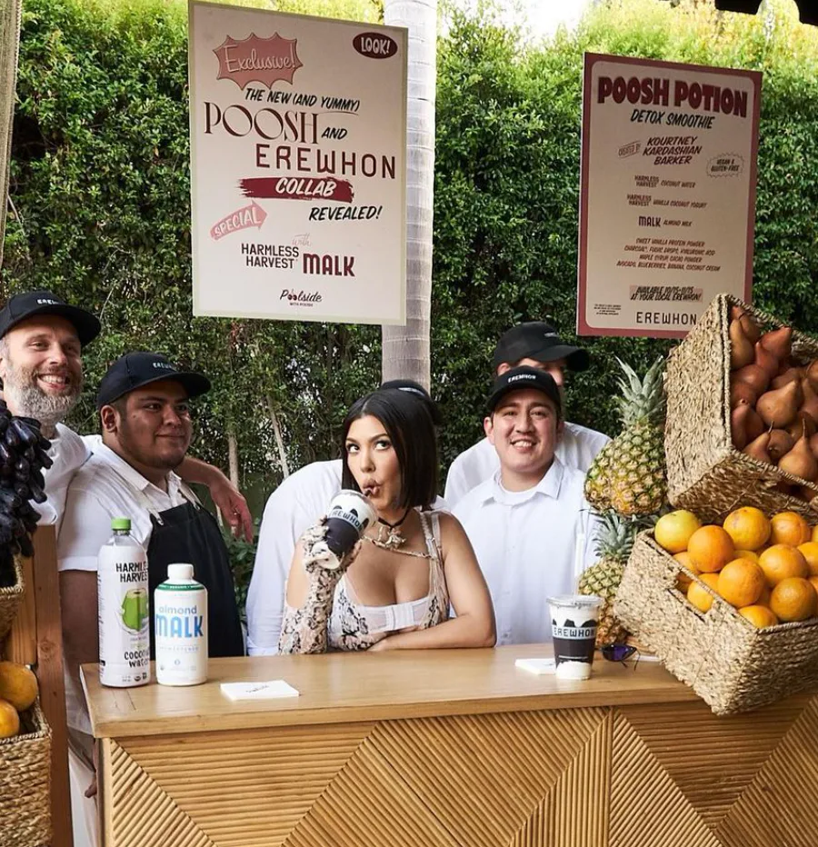 What’s In Poosh's Detox Smoothie? Kourtney K’s Recipe Is Complex
