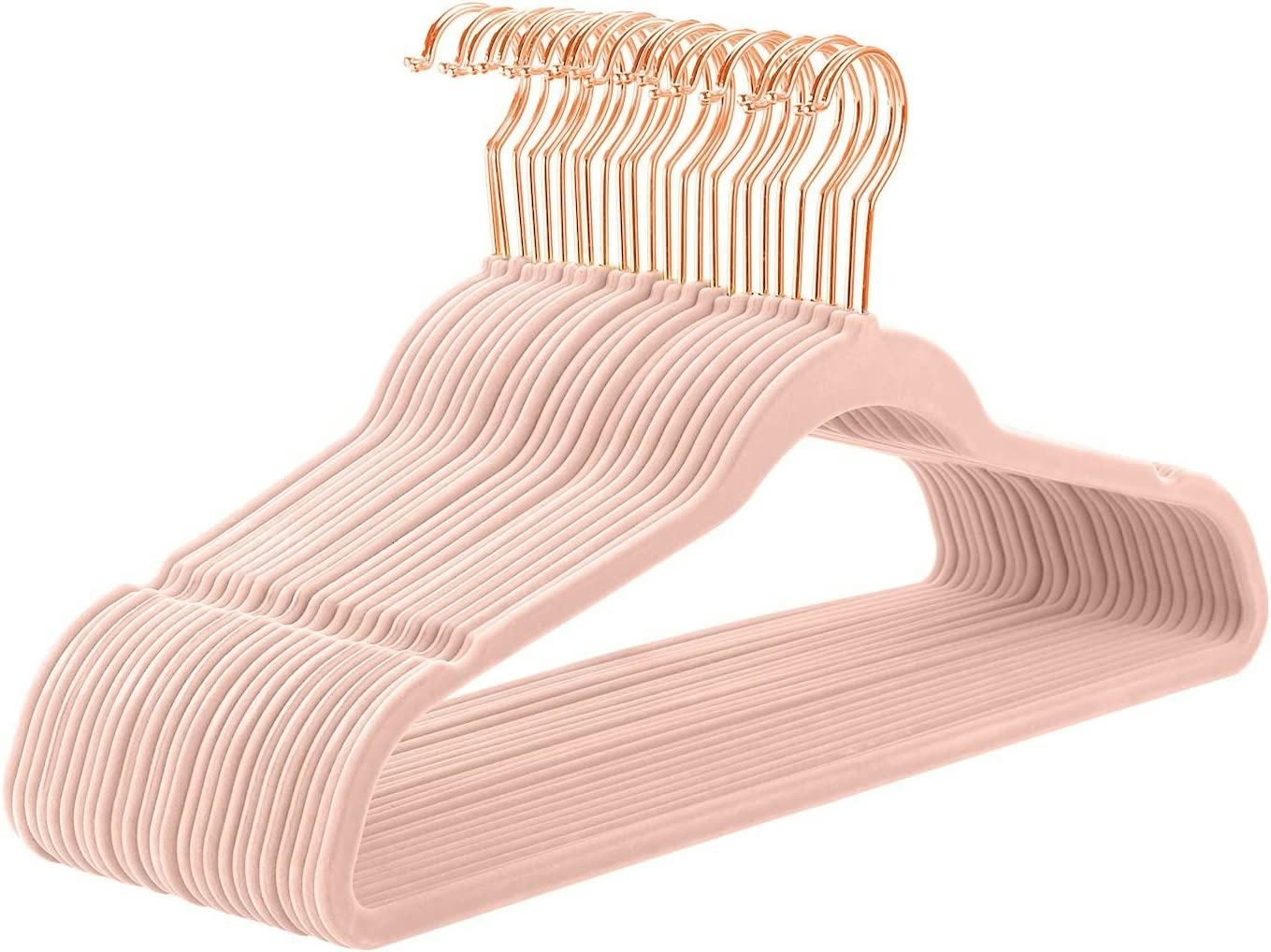 MIZGI Velvet Hangers (Pack of 50)