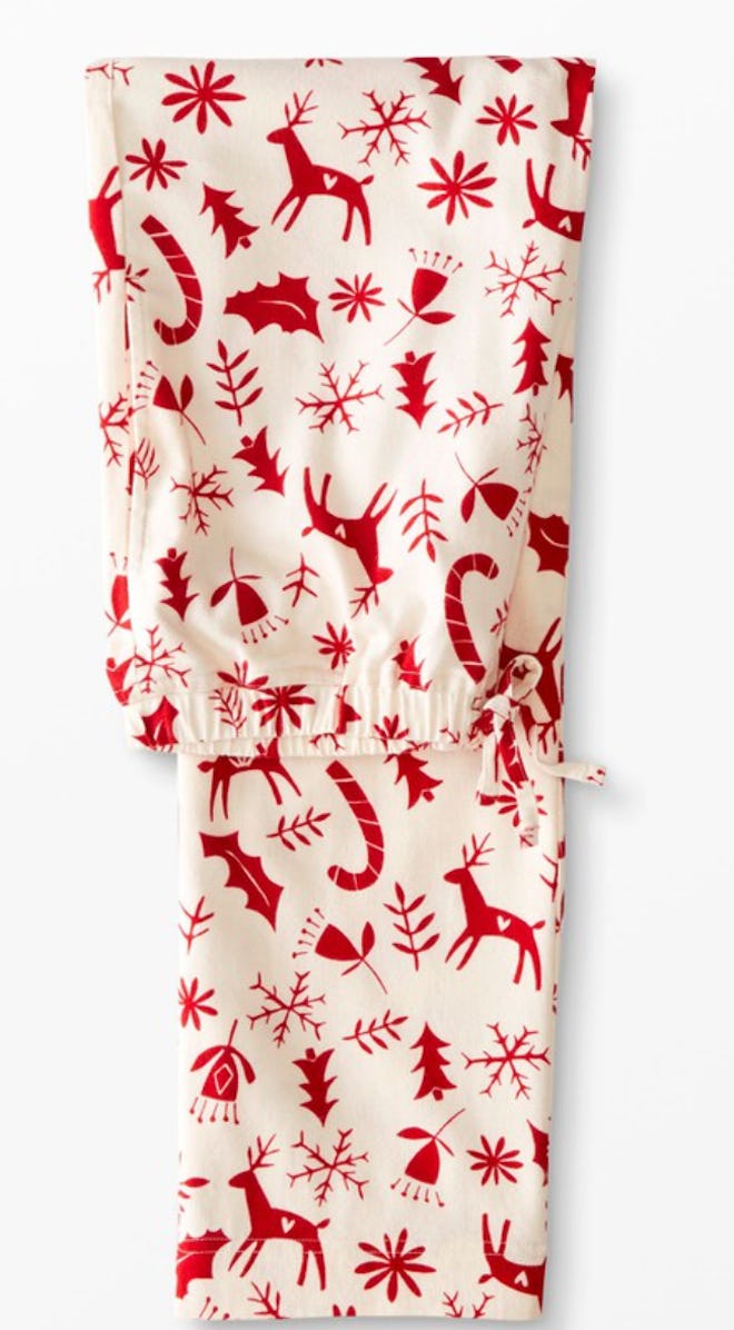 The Adult Holiday Flannel Pajama Pant In Scandicane are some of the best Hanna Andersson Christmas j...