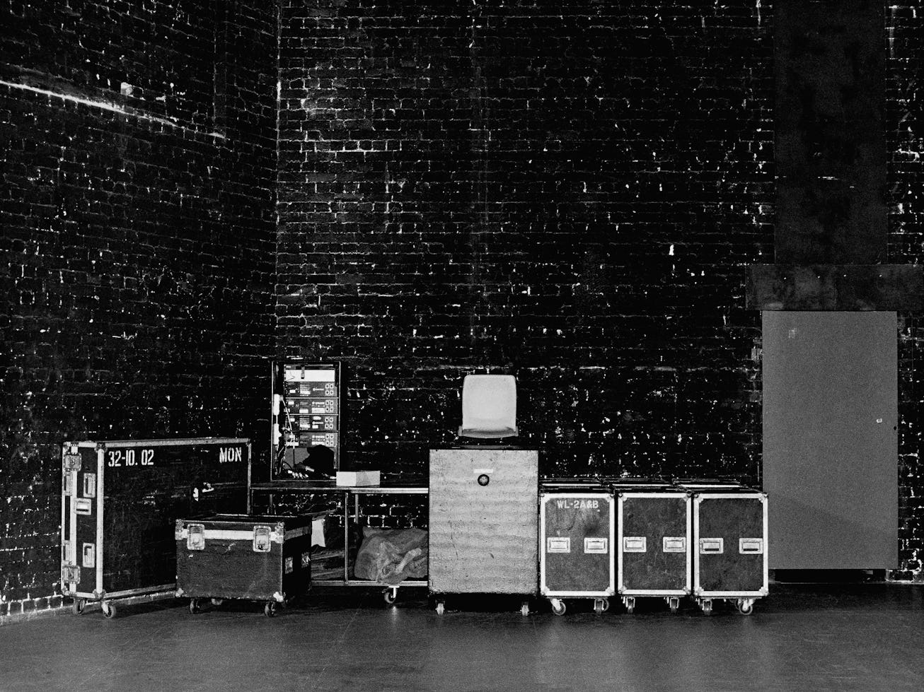 An image of stage equipment in black and white 