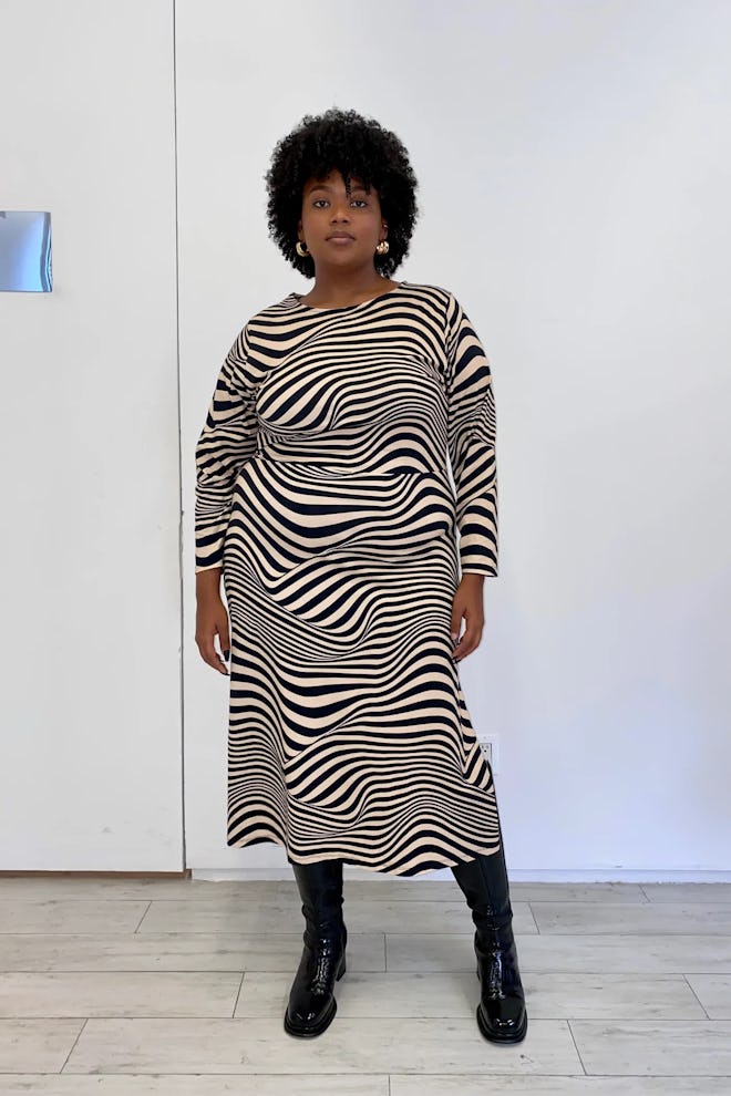 Nikki Dress Black Swirl