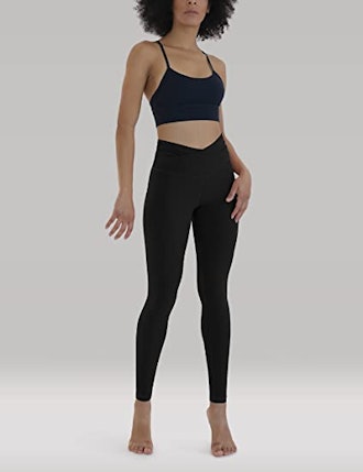 ODODOS Cross Waist Yoga Leggings