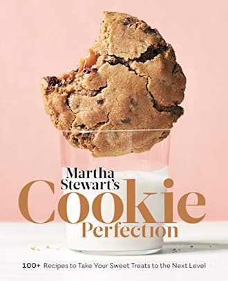 Martha Stewart's Cookie Perfection: 100+ Recipes to Take Your Sweet Treats to the Next Level