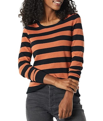 Amazon Essentials Long-Sleeve Lightweight Crewneck Sweater