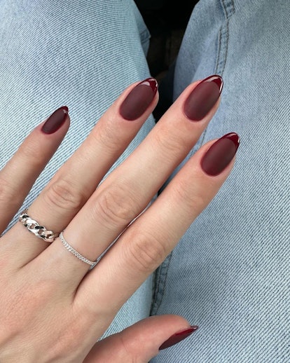 tempo gemiddelde Toepassen Maroon Nails Are Taking Over This Winter — Here Are 10 Ways To Wear Them