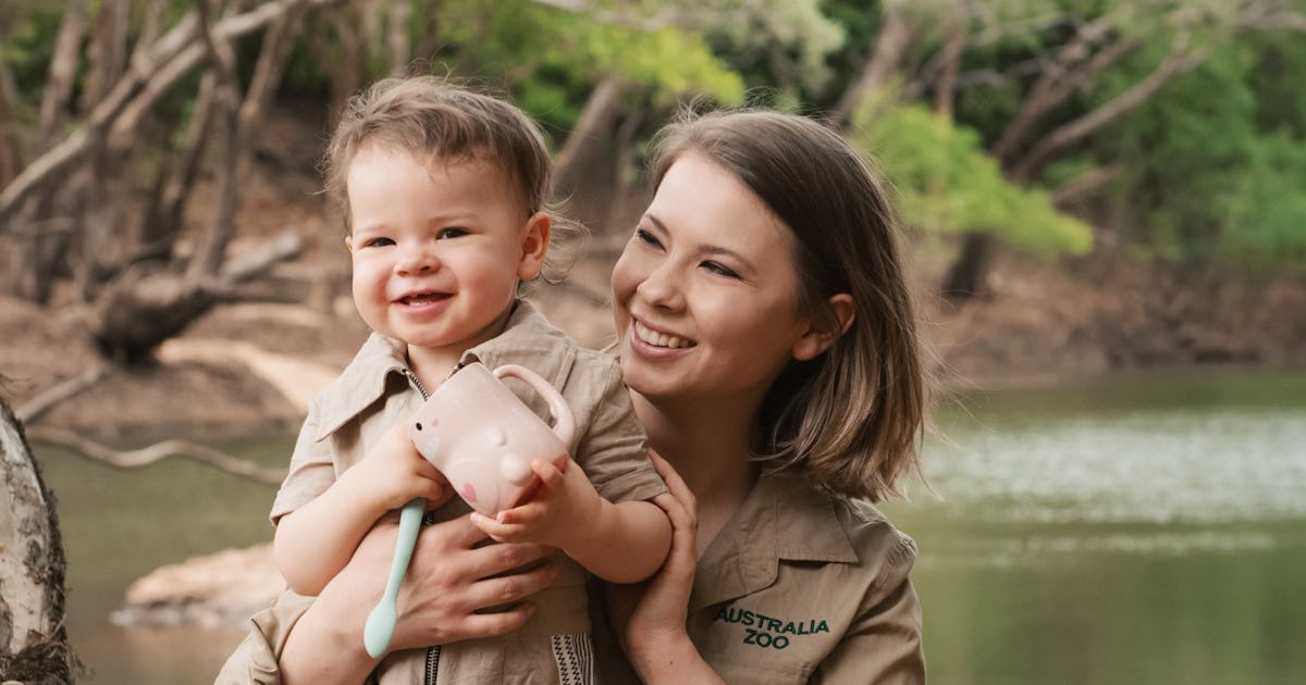 Bindi Irwin On Her Daughter Grace Good Night Stories For Rebel Girls bindi-irwin-on-her-daughter-grace-good-night-stories-for-rebel-girls