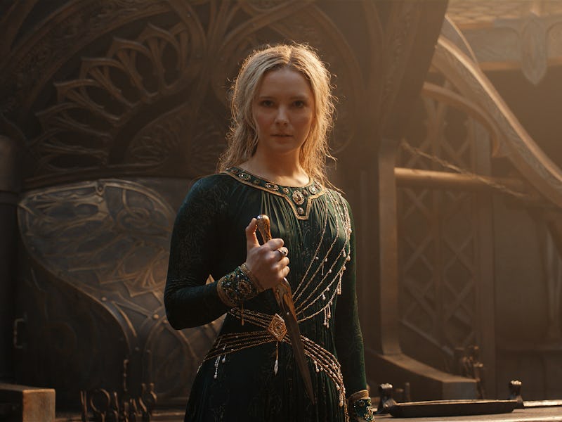Galadriel (Morfydd Clark) holds her dagger in the Season 1 finale of The Lord of the Rings: The Ring...