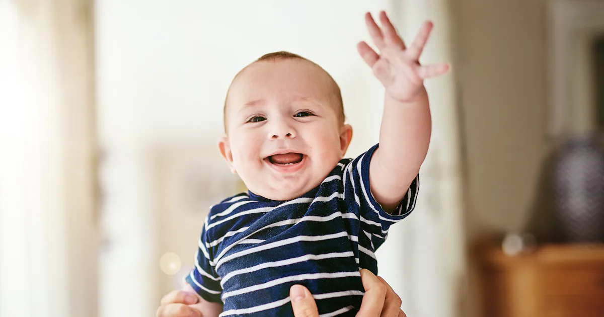 Wave Baby First When Do Babies Wave For The First Time?