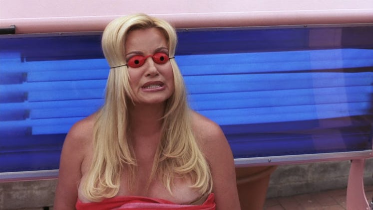 Jennifer Coolidge Halloween costumes are the perfect idea for a funny look.