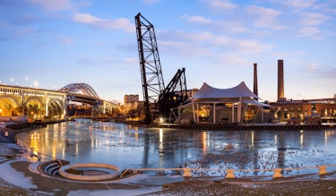 Expansive view of the Cuyahoga River 