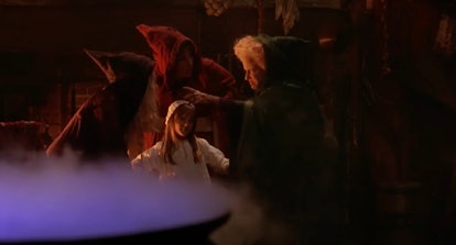 'Hocus Pocus' begins with a flashback to 1693.