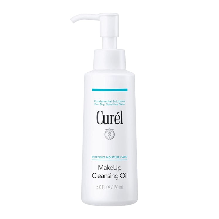curel makeup cleansing oil is the best cleansing oil makeup remover for magnetic eyeliner