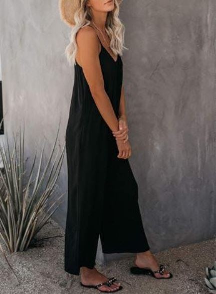 SNUGWIND Casual Sleeveless Loose Jumpsuit