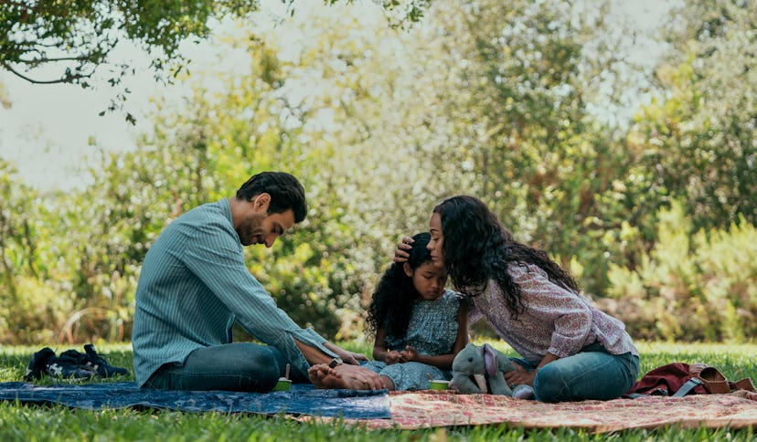 Eugenio Mastrandrea as Lino Ortolano, Isla Colbert as Idalia, and Zoe Saldana as Amy Wheeler.