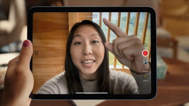 Apple Has Finally Fixed the iPad's Annoying Front Camera Position