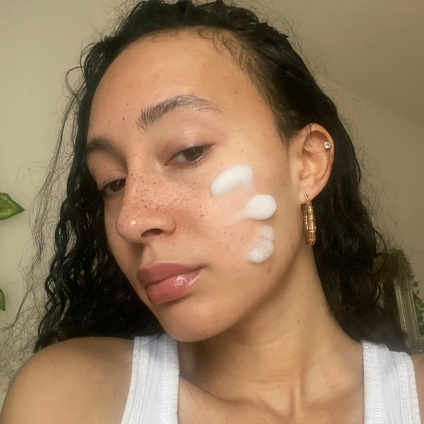 What does glycerin do for your skin and why is it in so many skincare products? Here, two dermatolog...