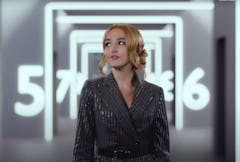 Chloe Fineman recreates Nicole Kidman's iconic AMC ad on 'Saturday Night Live'