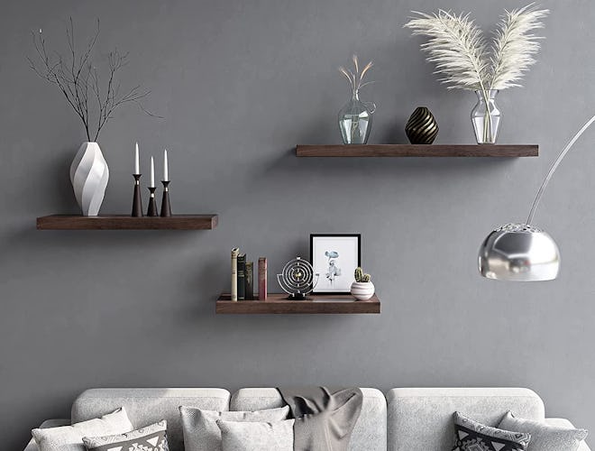 These BATODA Floating Shelves are some of the best floating shelves for heavy items.