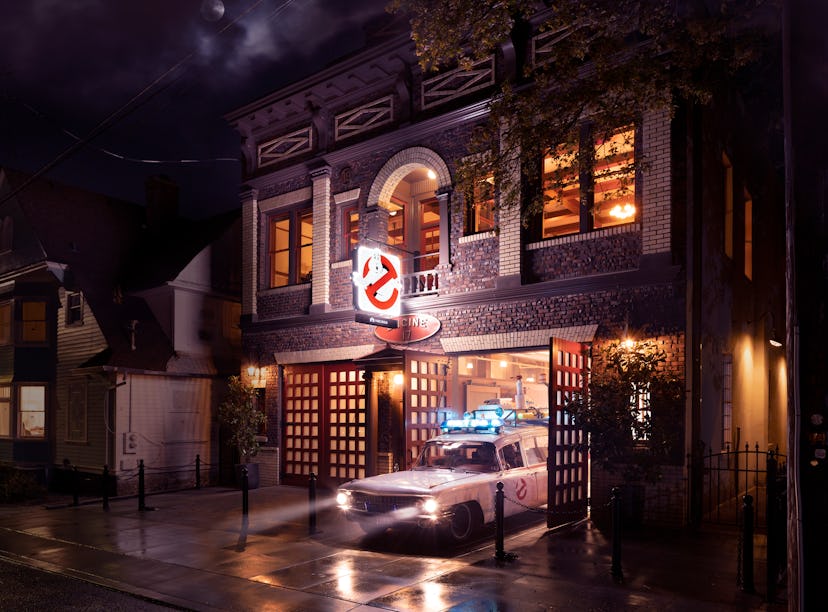 You can stay in a 'Ghostbusters' firehouse with Vacasa. 