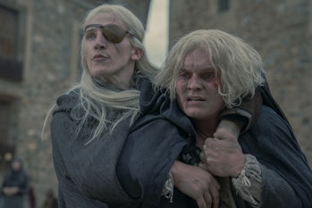 Ewan Mitchell as Aemond Targaryen and Tom Glynn-Carney as Aegon II in House of the Dragon Episode 9