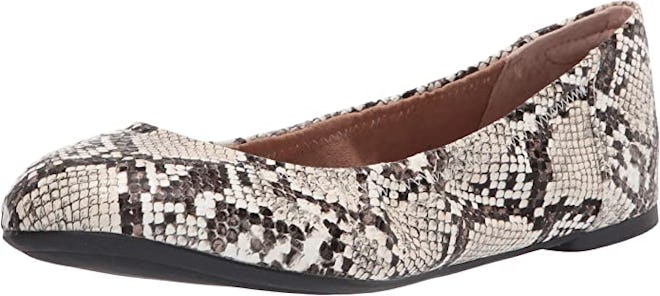 Amazon Essentials Ballet Flats