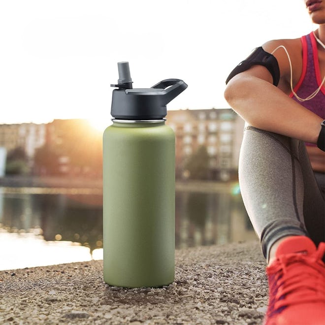 FineDine Triple-Insulated Water Bottle