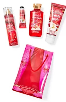 Winter Candy Apple Gift Set is a must-have from Bath and Body Works Holiday 2022 collection.