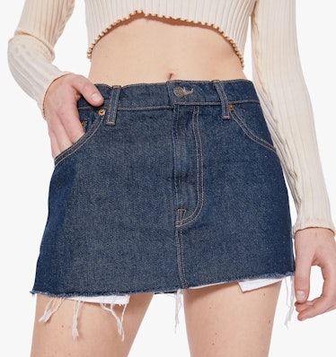 Hailey Bieber’s Denim Miniskirt & Loafer Look Is So Easy To Recreate ...
