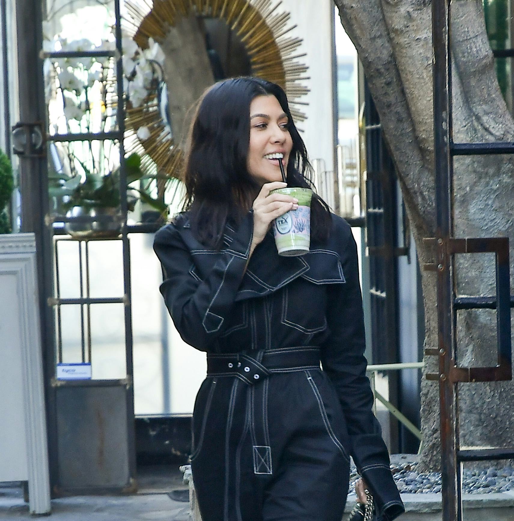 Kourtney Kardashian's Poosh Potion Detox Smoothie Recipe, Revealed