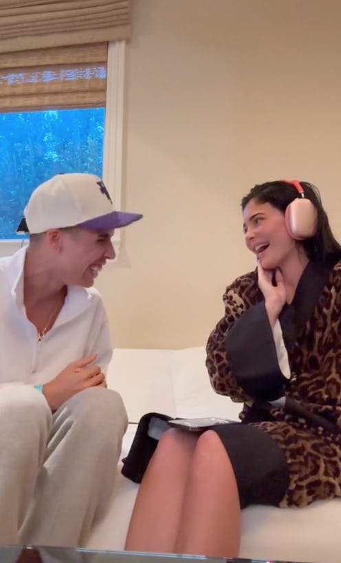 Here's how to do the viral TikTok Headphone Challenge