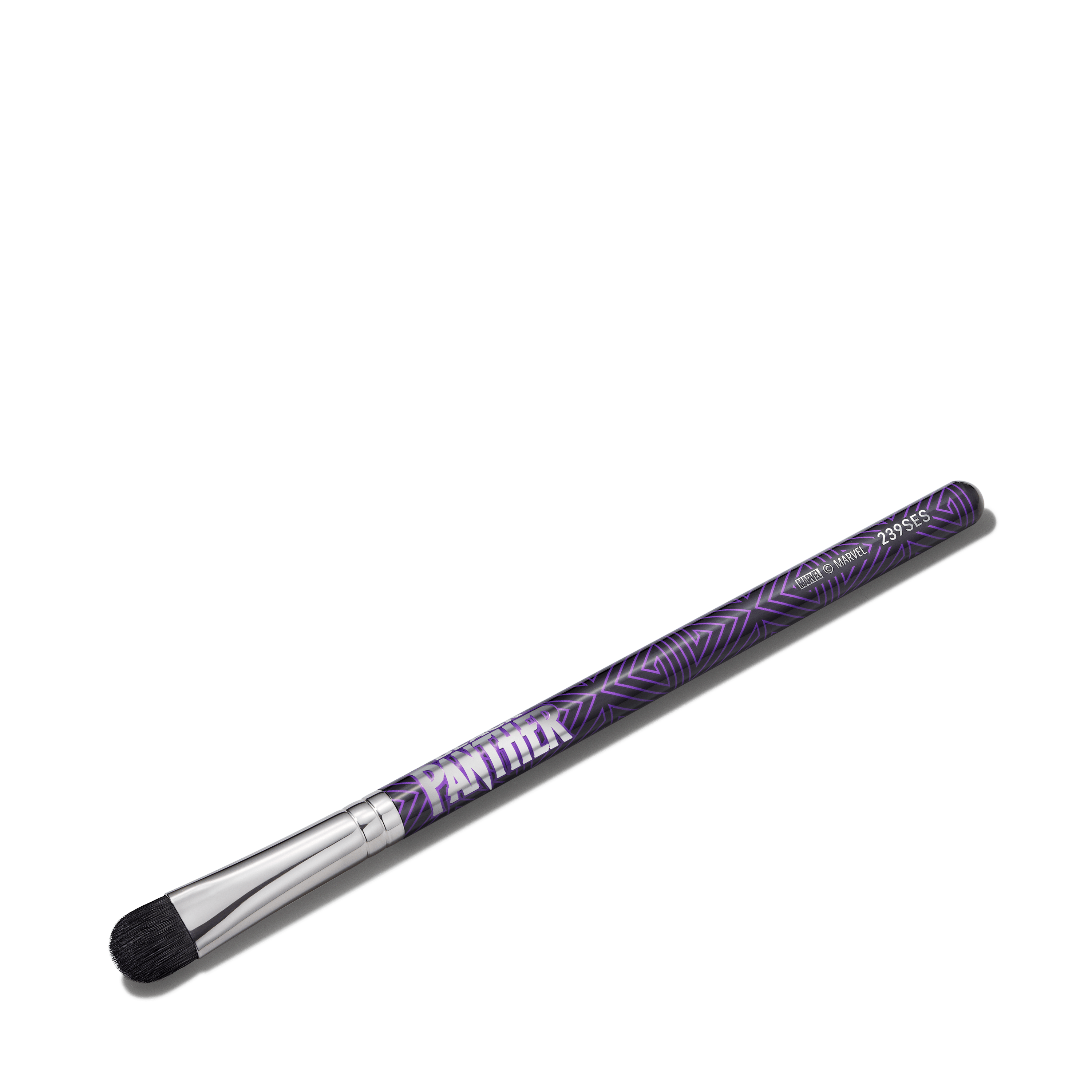 239SES Eye Brush Marvel Studios' Black Panther Collection by M.A.C.