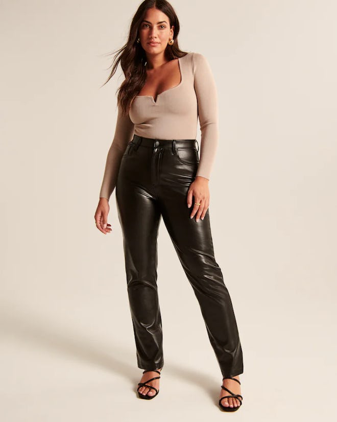 Curve Love Vegan Leather 90s Straight Pants