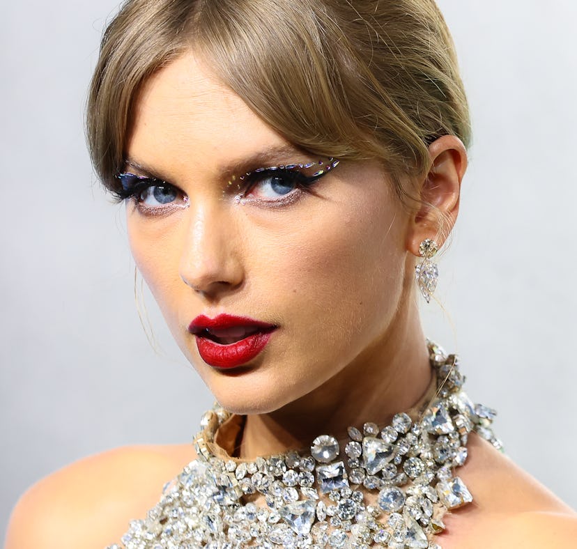 Taylor Swift at the 2022 VMAs before her 'Midnights' album release.