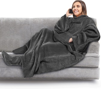 PAVILIA Fleece Blanket with Sleeves and Foot Pockets
