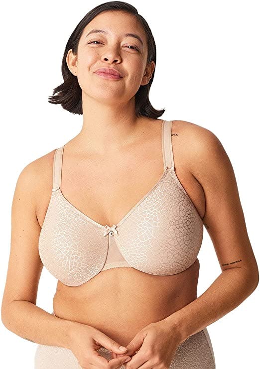 The 10 Best Minimizing Bras, According To A Bra Fit Expert