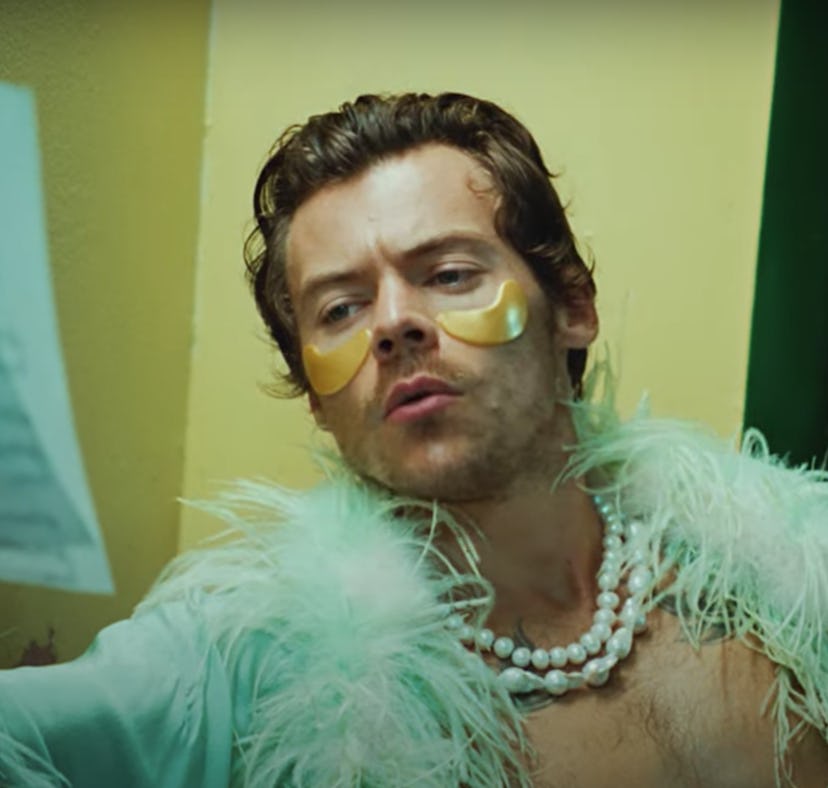 Fans want to know is Gill's Lounge real after watching Harry Styles' "Sushi Restaurant" music video....