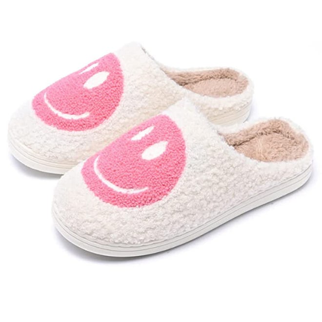 AIMINUO Smiley Face Slippers