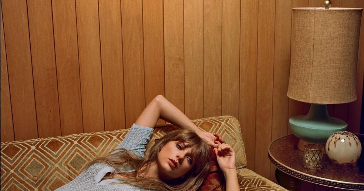 Taylor Swift’s ‘Anti-Hero’ Home Decor Is A Modern 1970s Dream