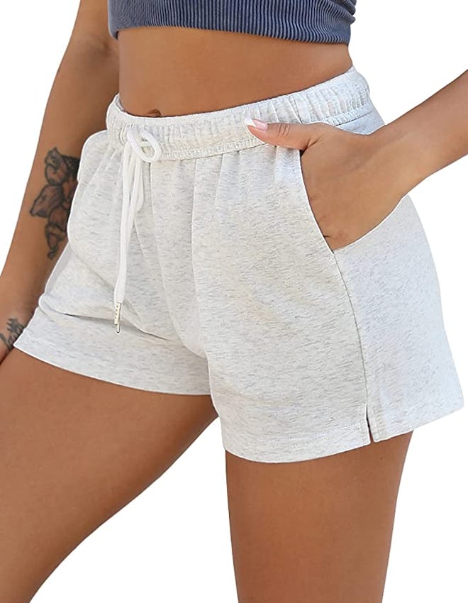 These sweat shorts have a ’90s fold-over waist.