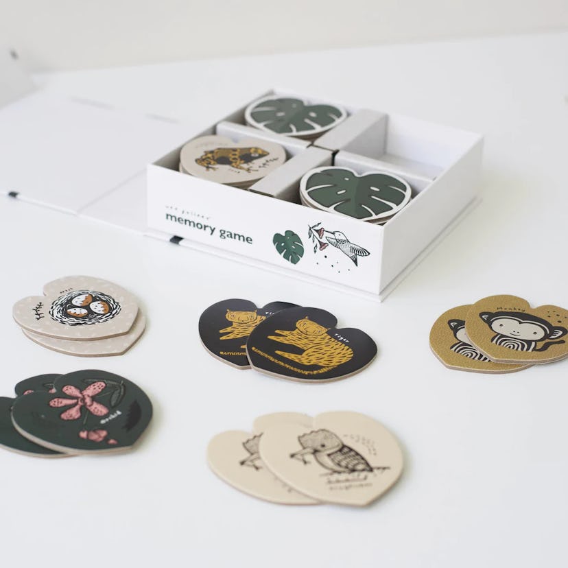 Jungle theme memory game for kids