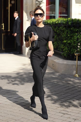 victoria beckham wears black outfit