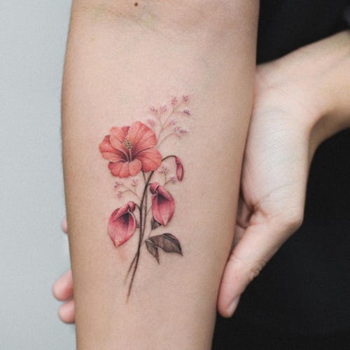 Hibiscus tattoo ideas that are totally gorgeous.