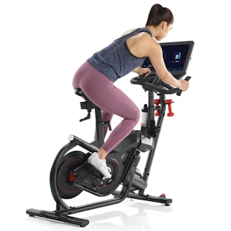 Featuring a lean and stationary mode, this spin bike engages your arms and core, and can be used wit...